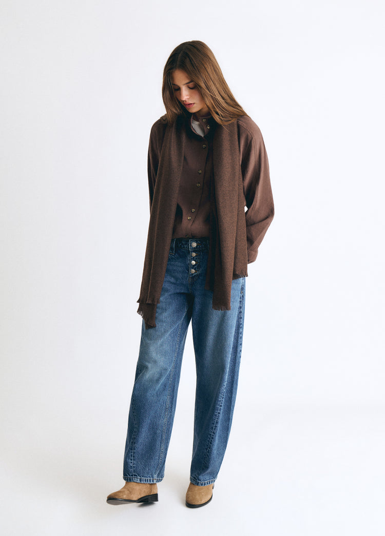 Plain lightweight scarf