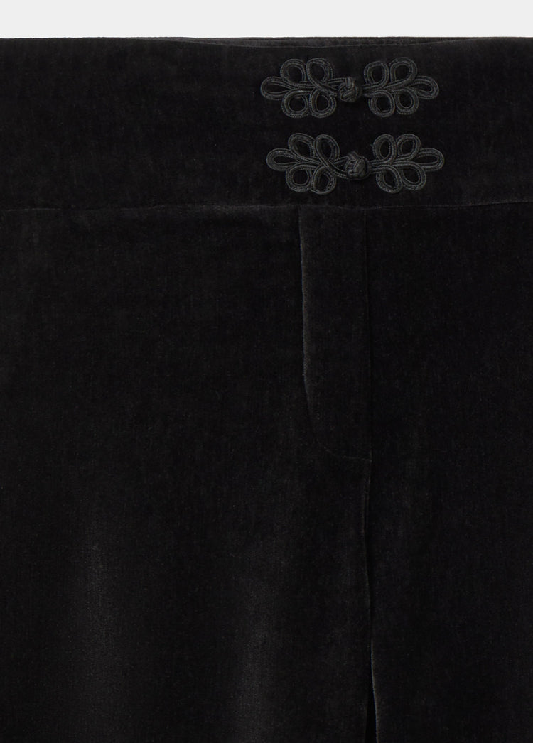 W27-0828-002-800_NEGRO_WEB1.jpg
