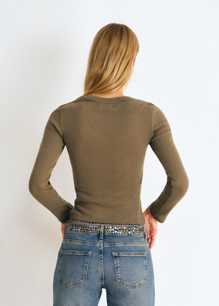 T-shirt double buttons