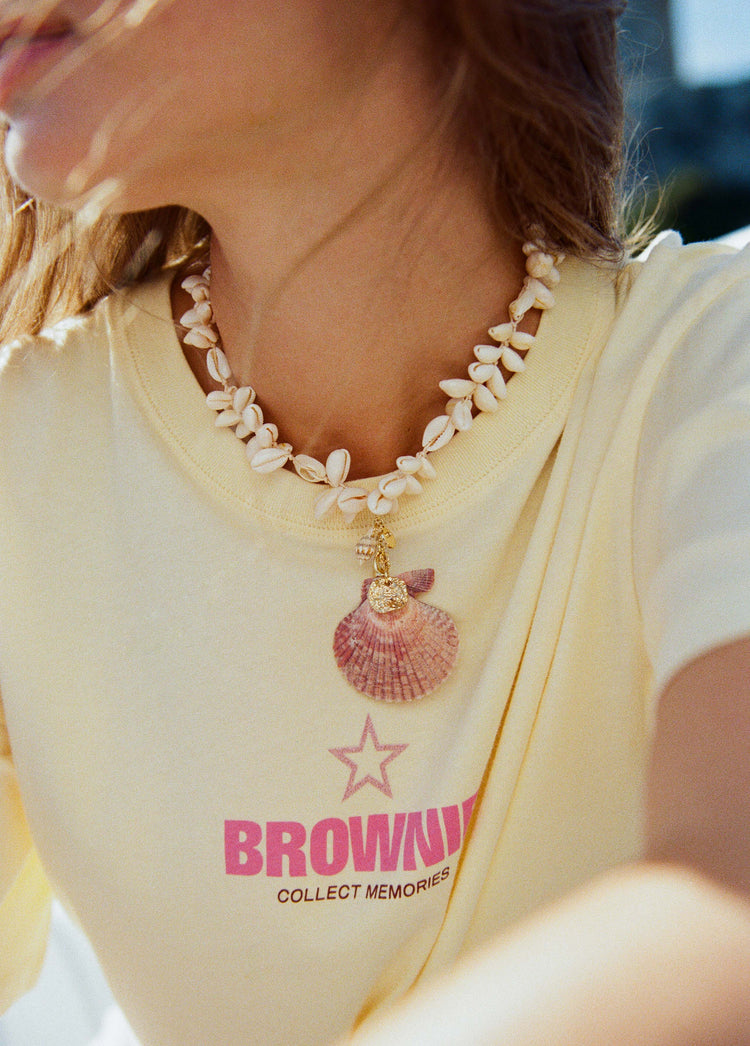 Collar grande concha