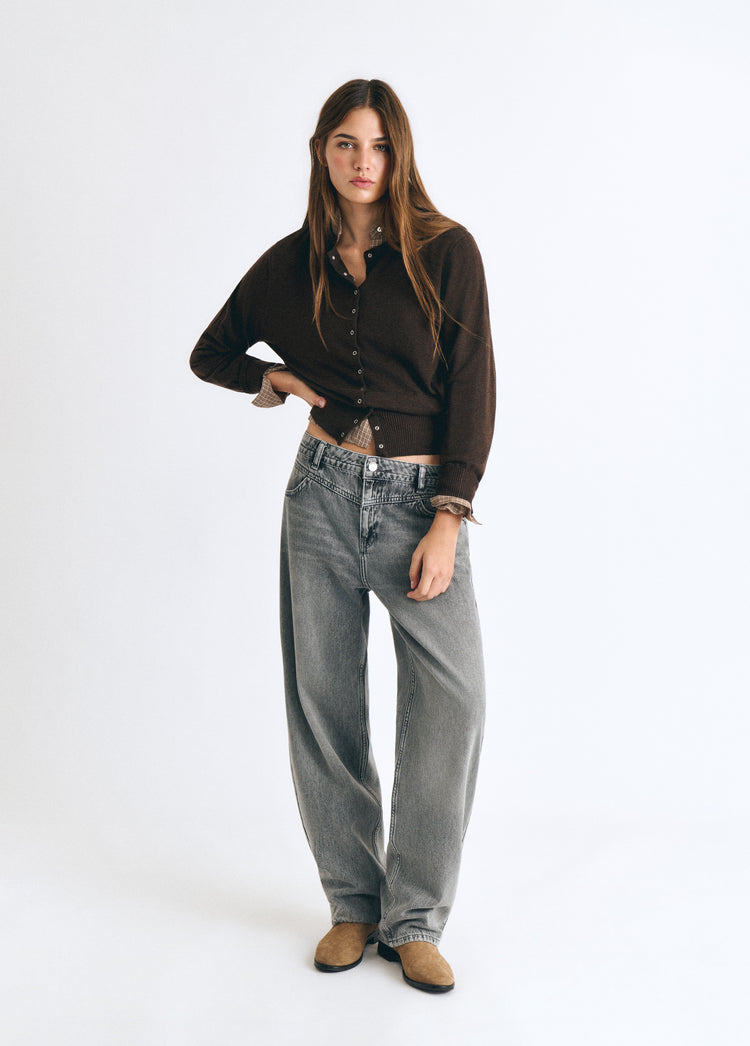 Buttoned knit jacket