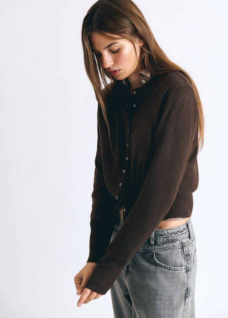 Buttoned knit jacket