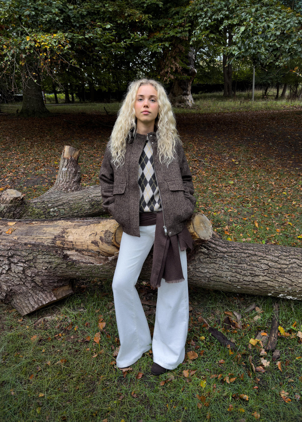 Diamond-pattern crew-neck sweater