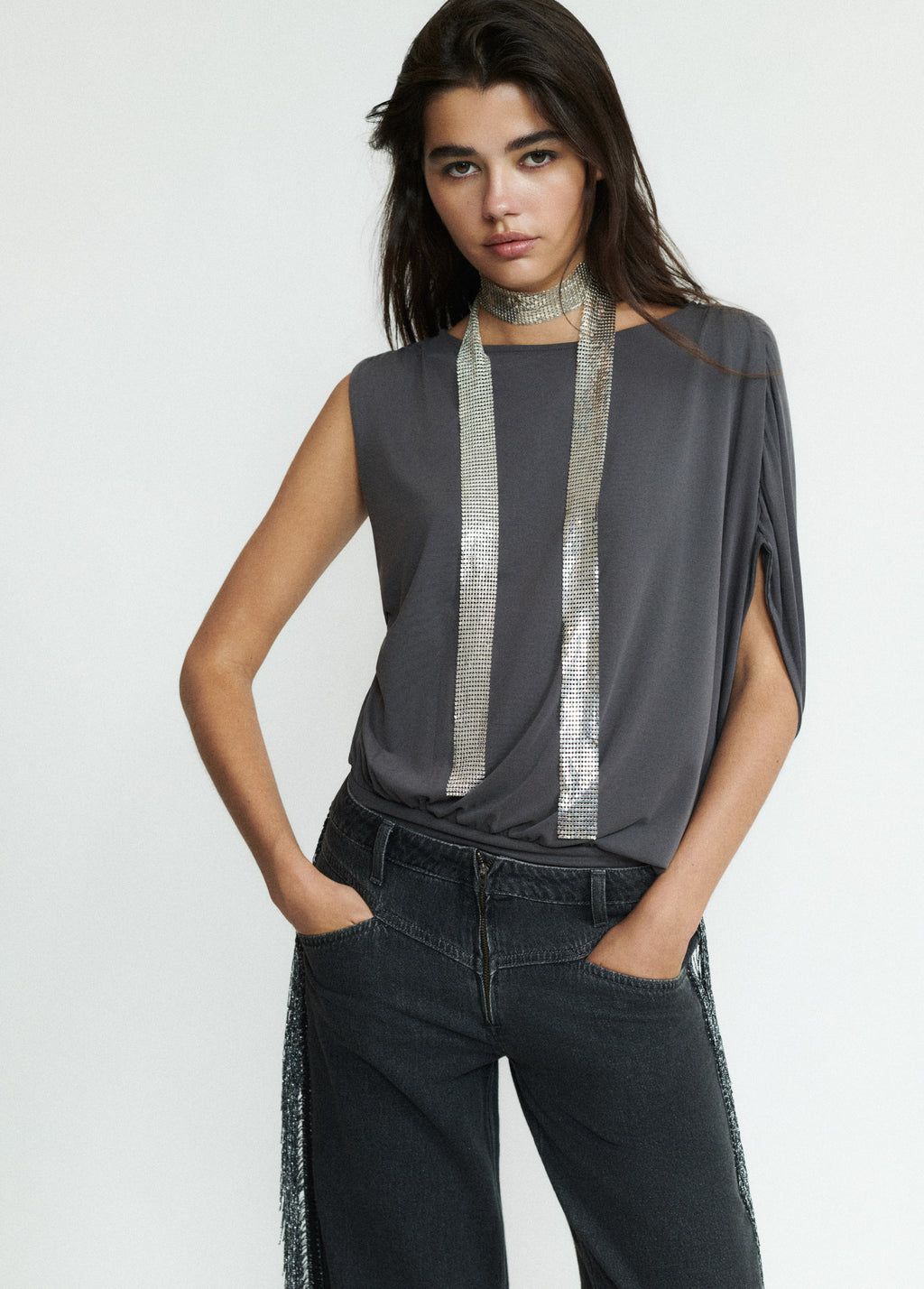 Metal mesh necklace
