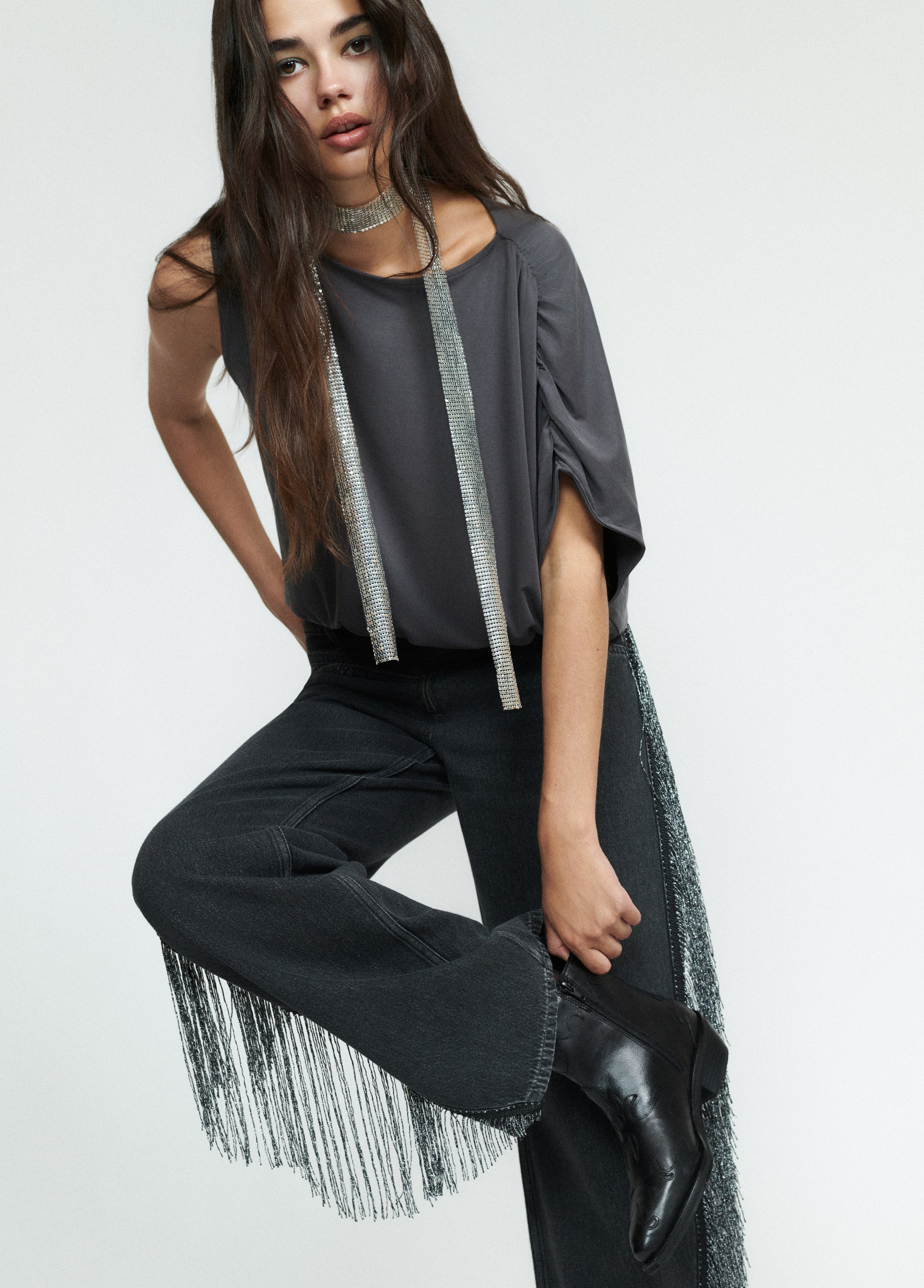 Embossed cowboy ankle boot