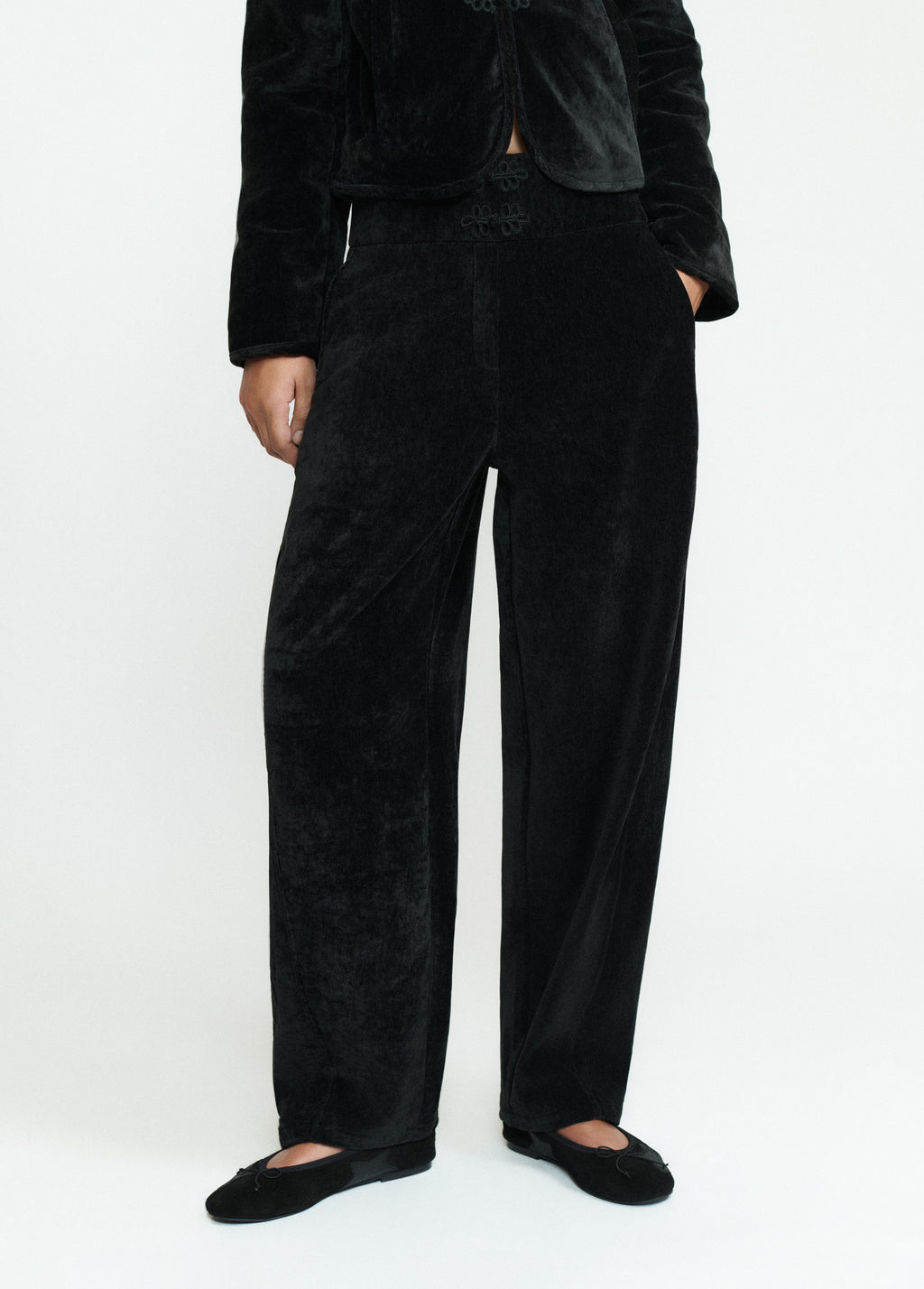 Balloon velvet toggle pants