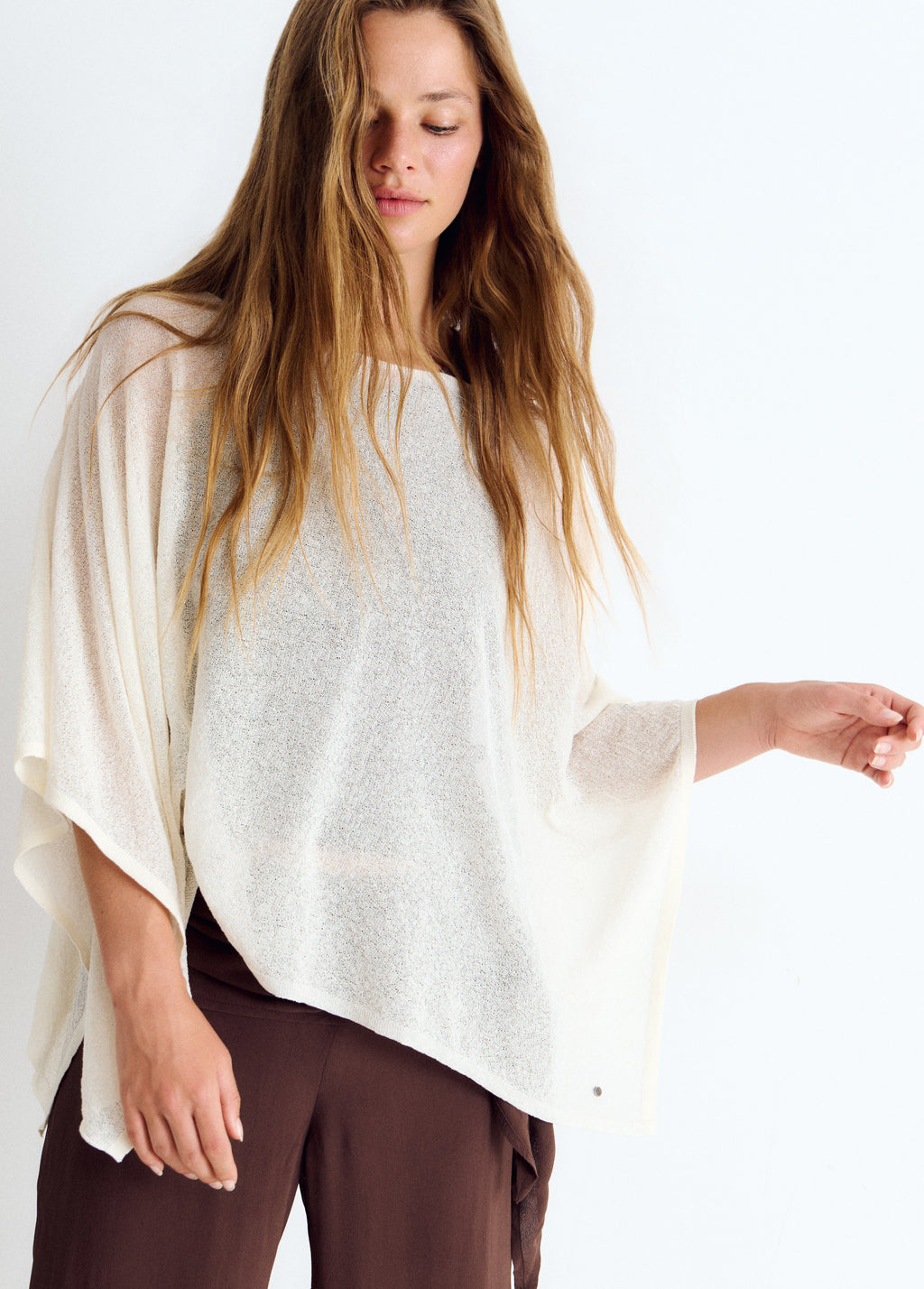 Fine knit cape