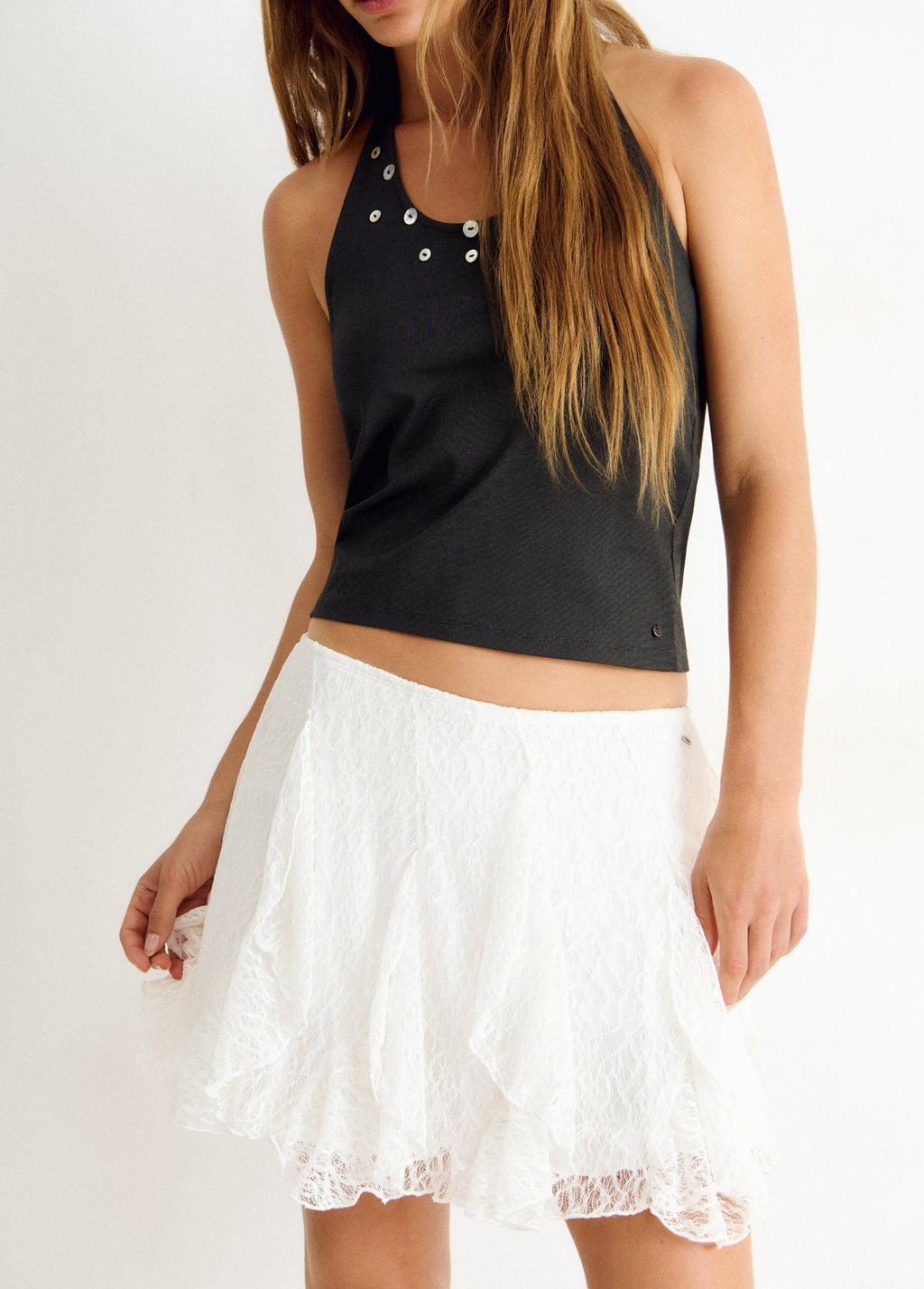 Lace ruffle skirt