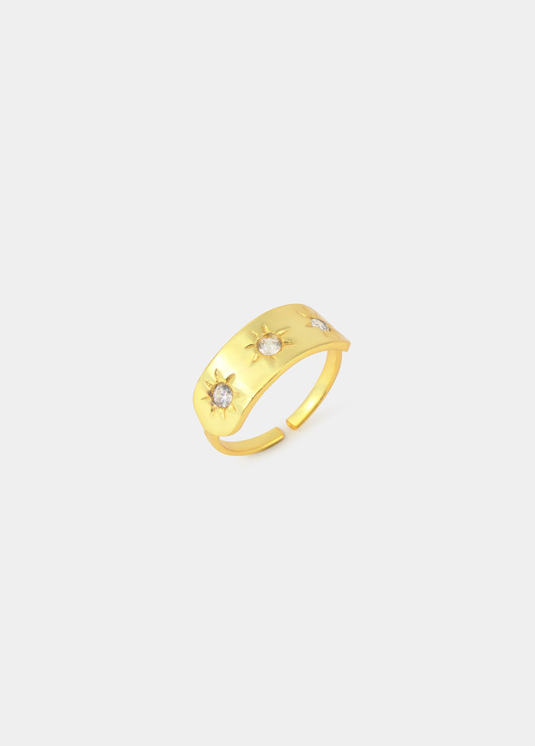Ring mit funkelnden Sternen