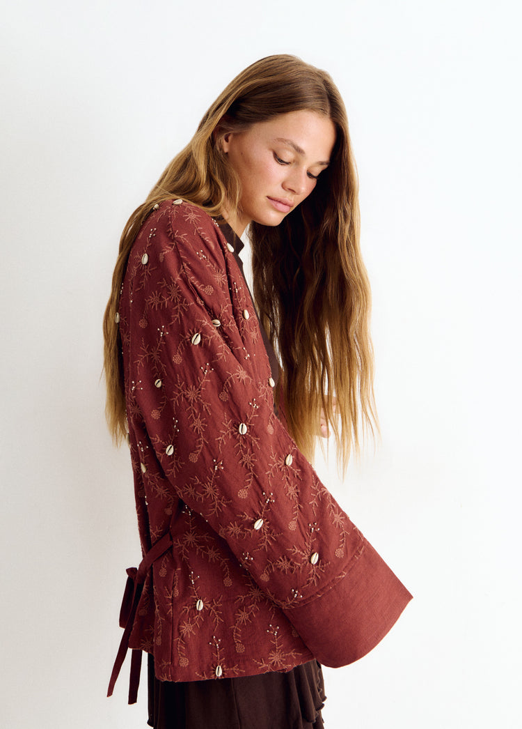 Kaftan jacket with embroidery and beadwork