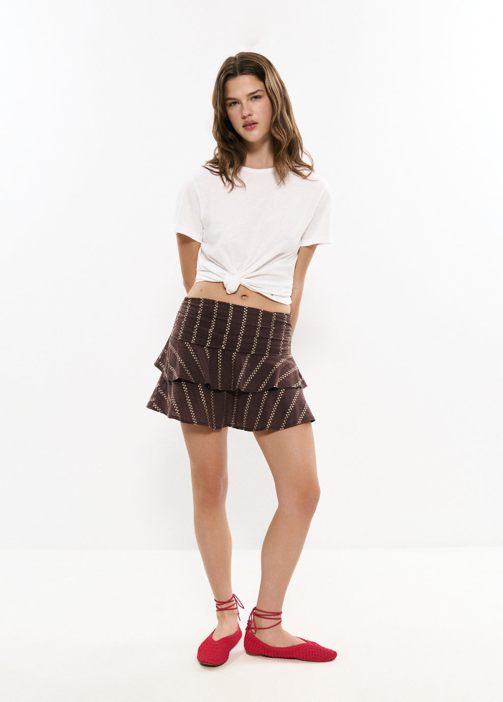 Short skirt with ruffles