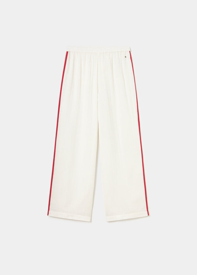 Long pants with side stripe