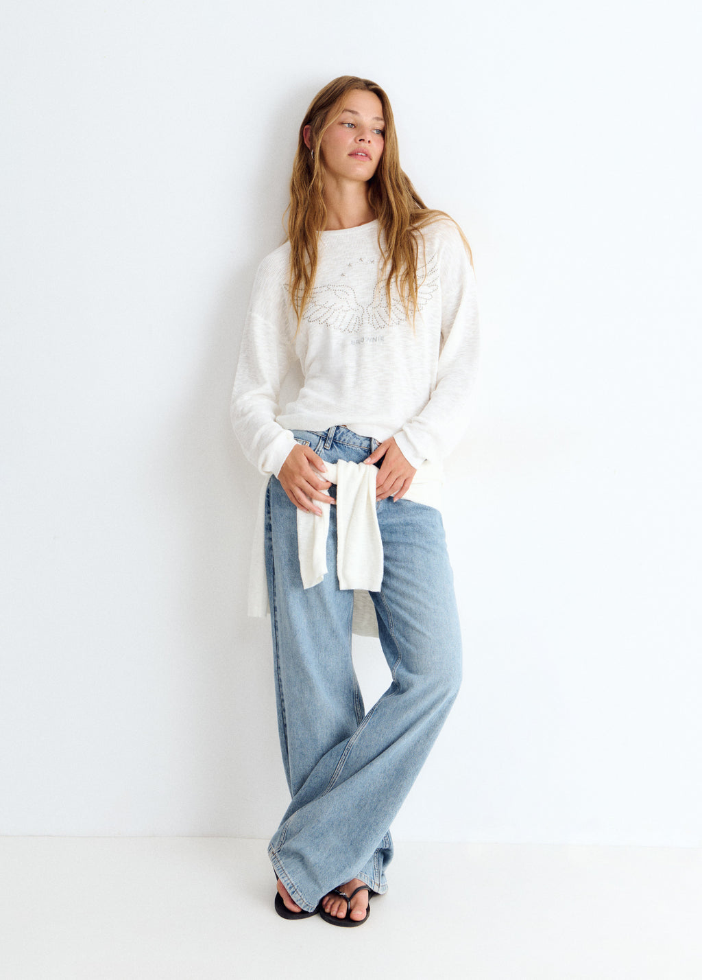 Cotton sweater with studded wings