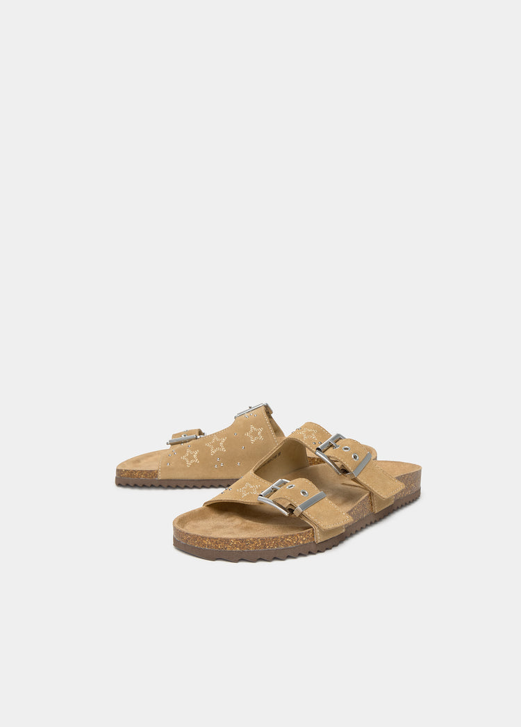 Ergonomische Sandalen mit Sternen