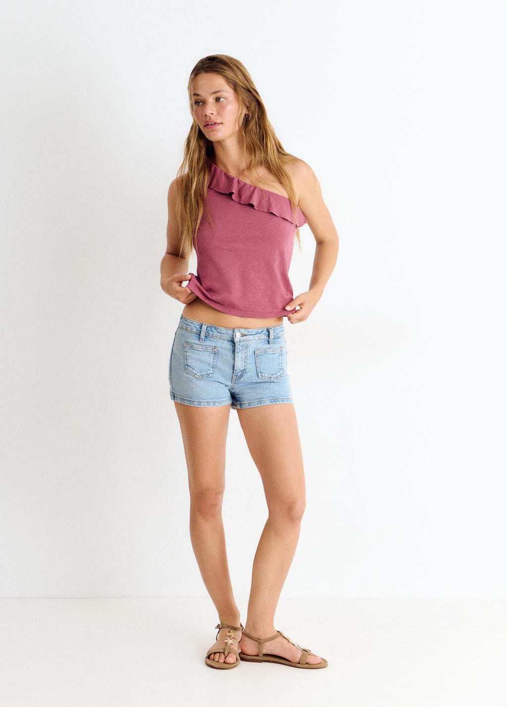 Asymmetrical ruffle t-shirt