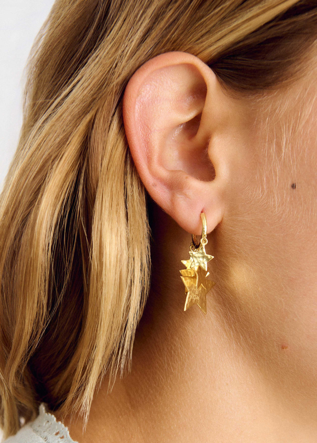 Boucles d'oreilles anneau étoiles