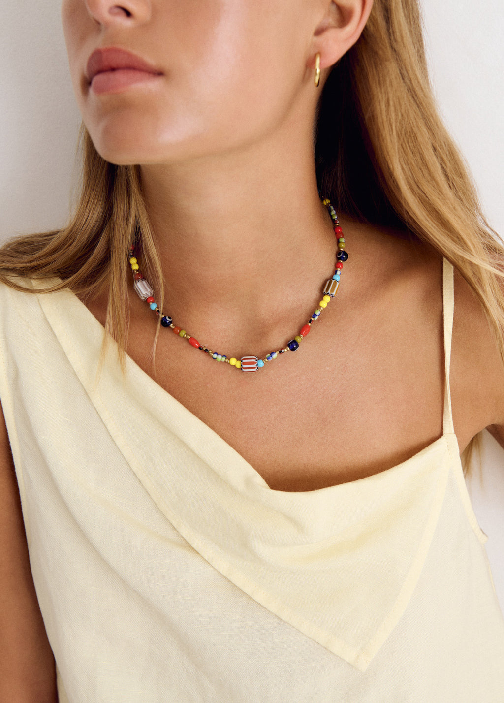 Multicolor beads necklace