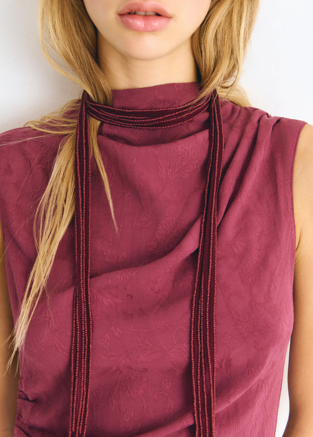 Collar bordado