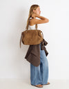 Zusammengezogener Shopper-Tasche