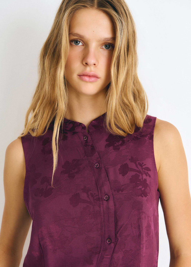 Top in tessuto jacquard con bottoni