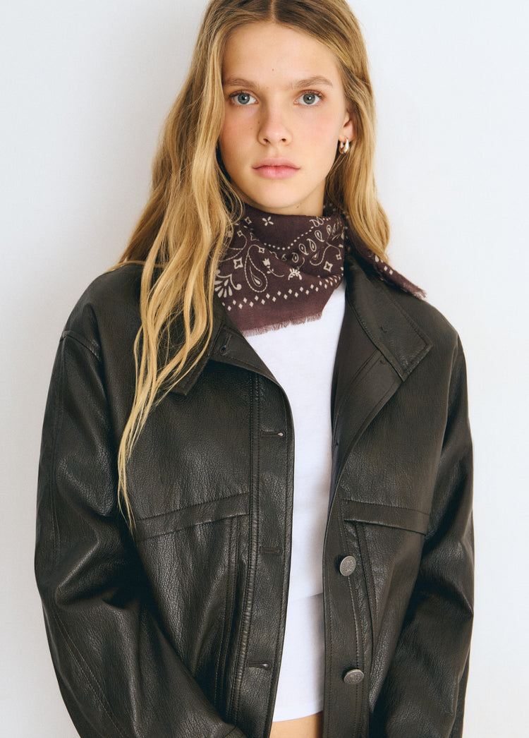 Paisley scarf with fringe