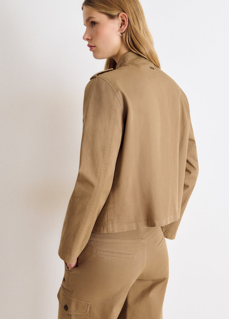 Cotton cargo-pocket jacket