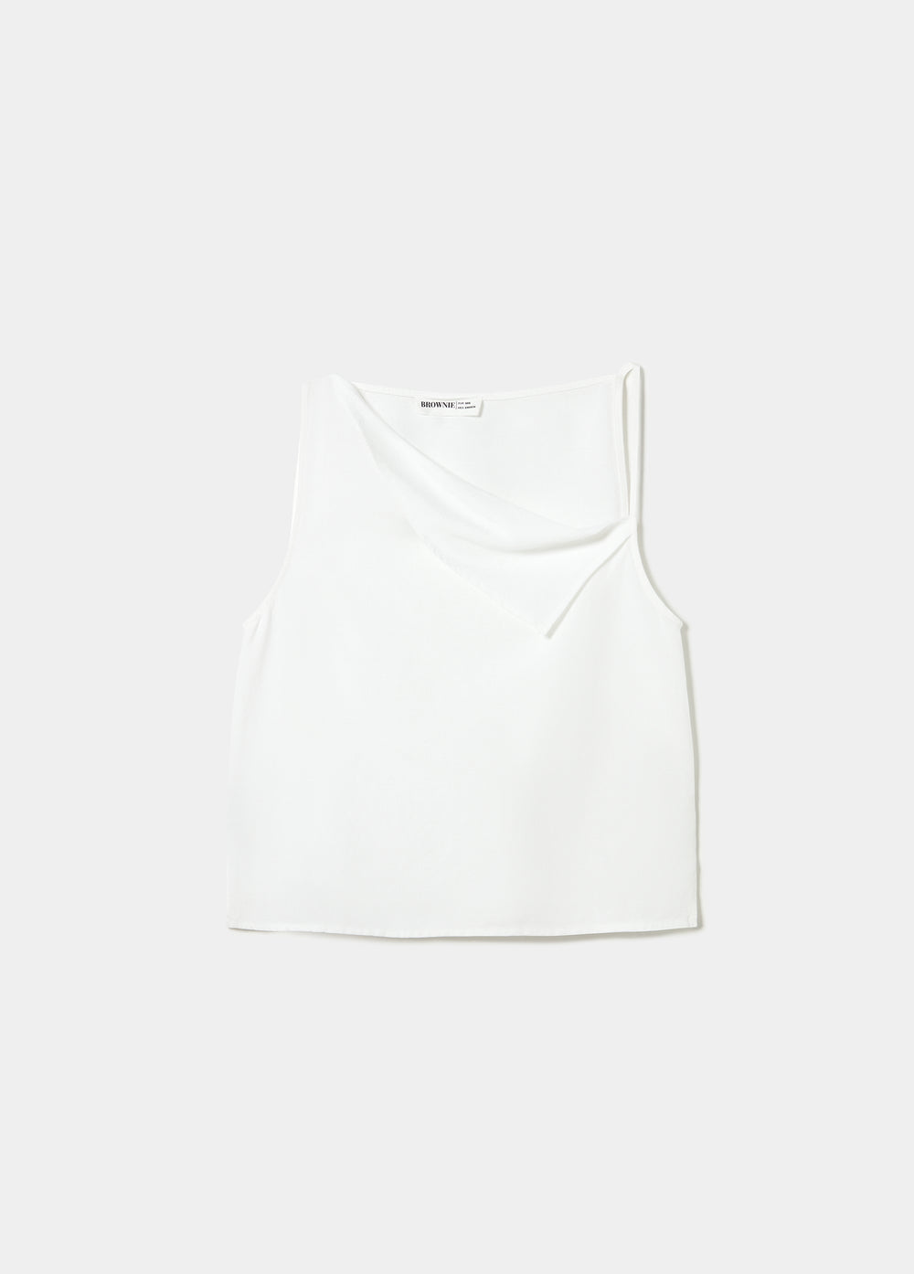 Top de lino blanco con escote solapa y tirantes finos