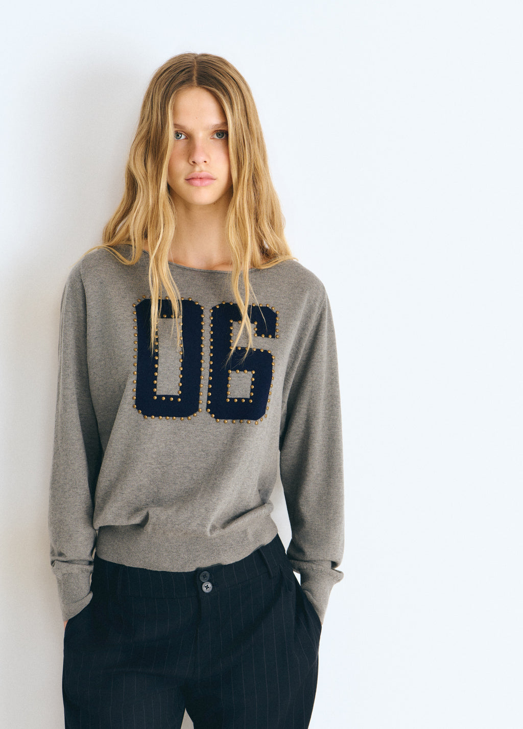 Pull à col ouvert numéro