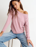 Camiseta pico tachas