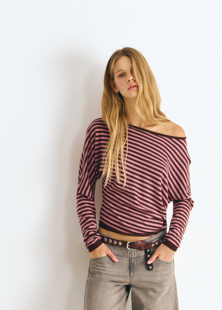 Pull asymétrique rayures