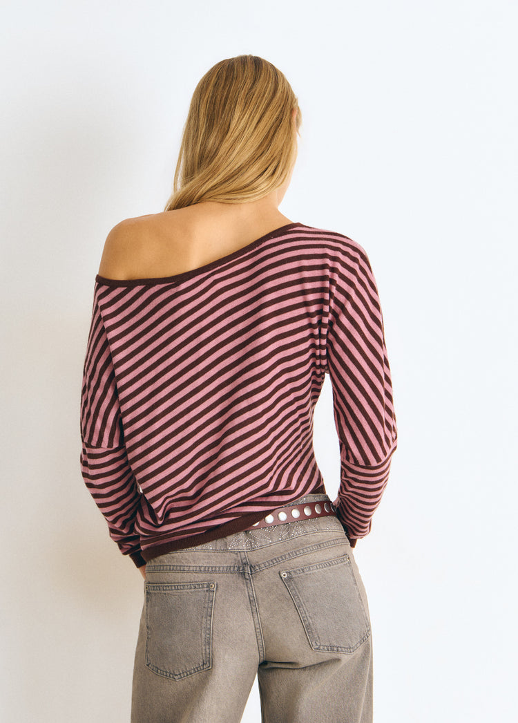Pull asymétrique rayures