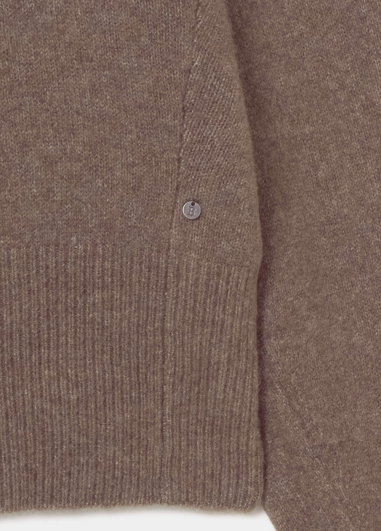 Ribbed wide-sleeve sweater