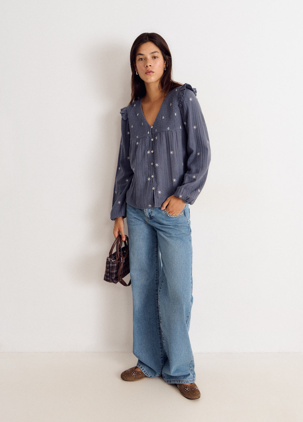 Long-sleeve dobby V-neck blouse