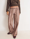 Pantalón raya estampada