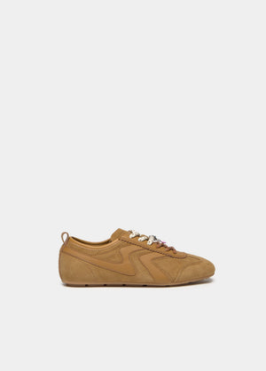 Suède sneaker met dubbele vetersluiting
