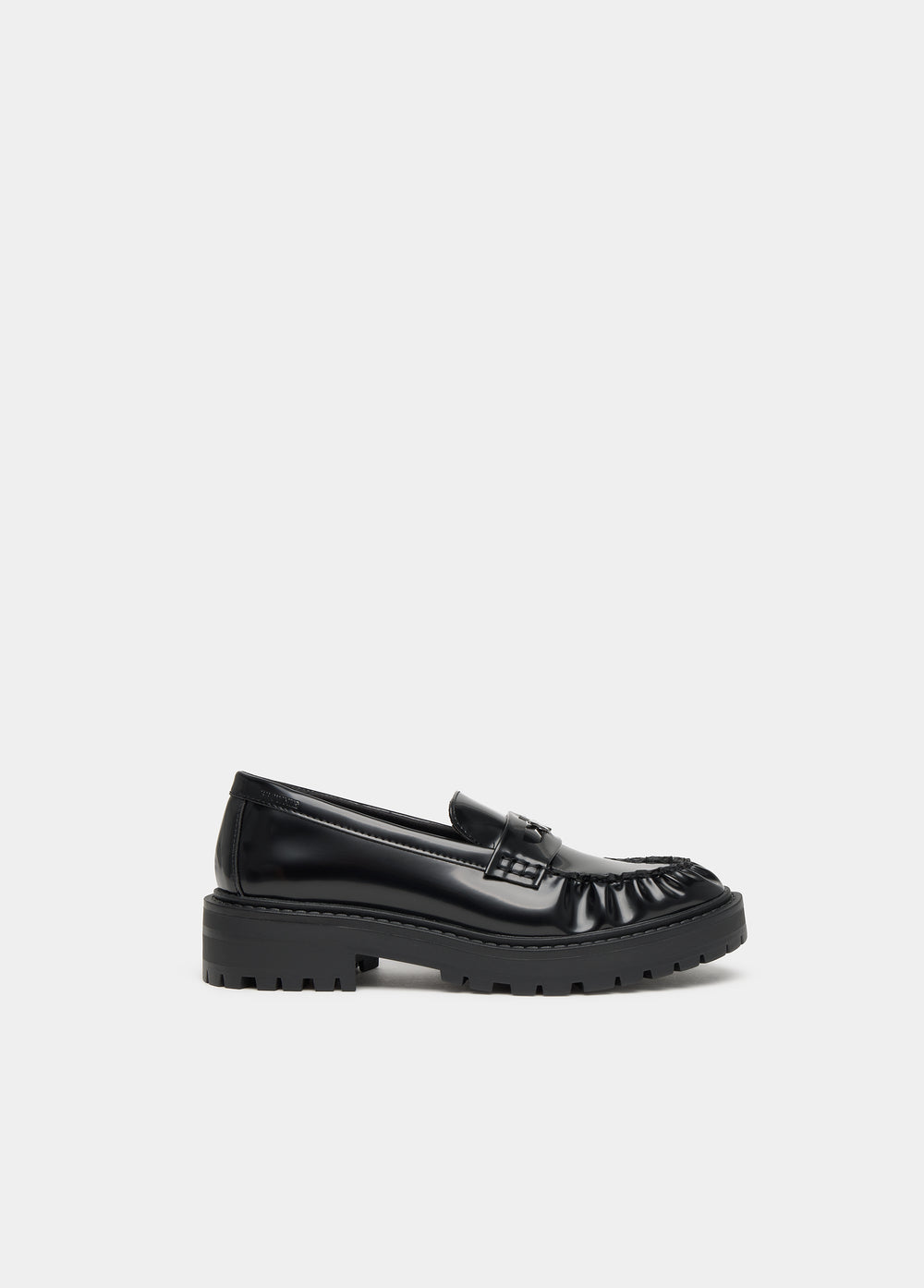 Gathered loafer with star detail