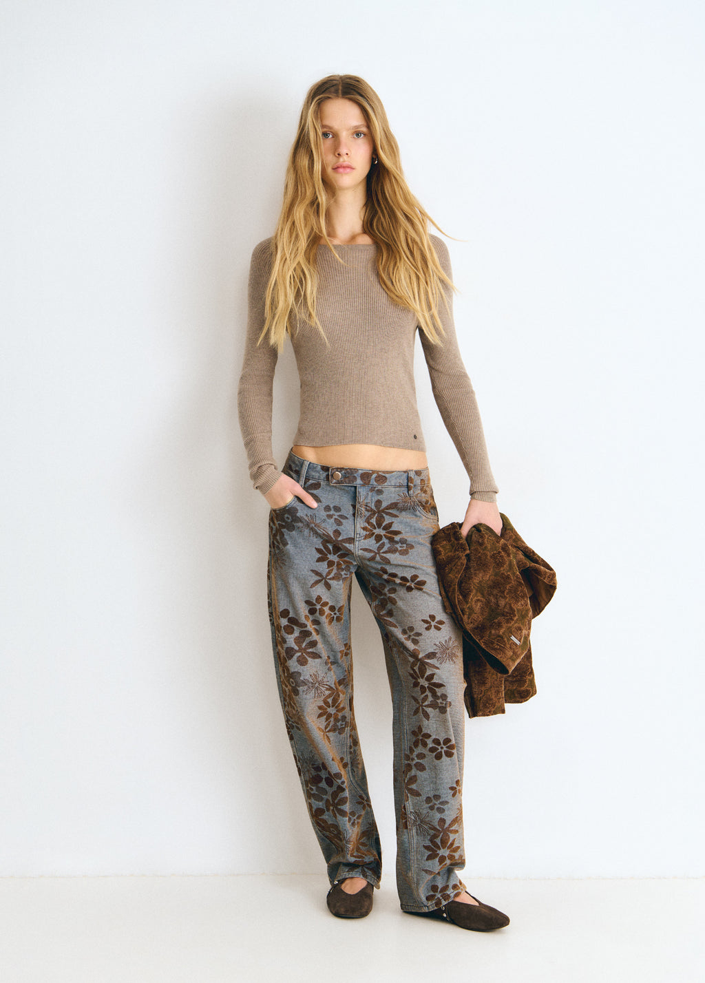 Floral jacquard jeans