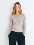 Camiseta rayas capucha
