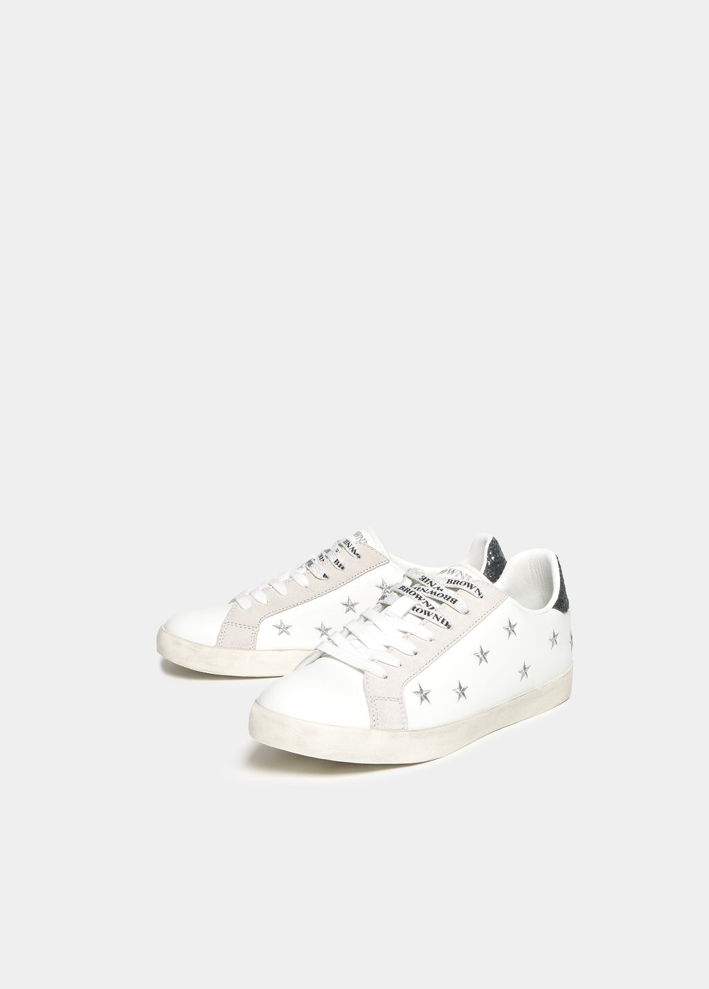 Sneaker mit Sternen