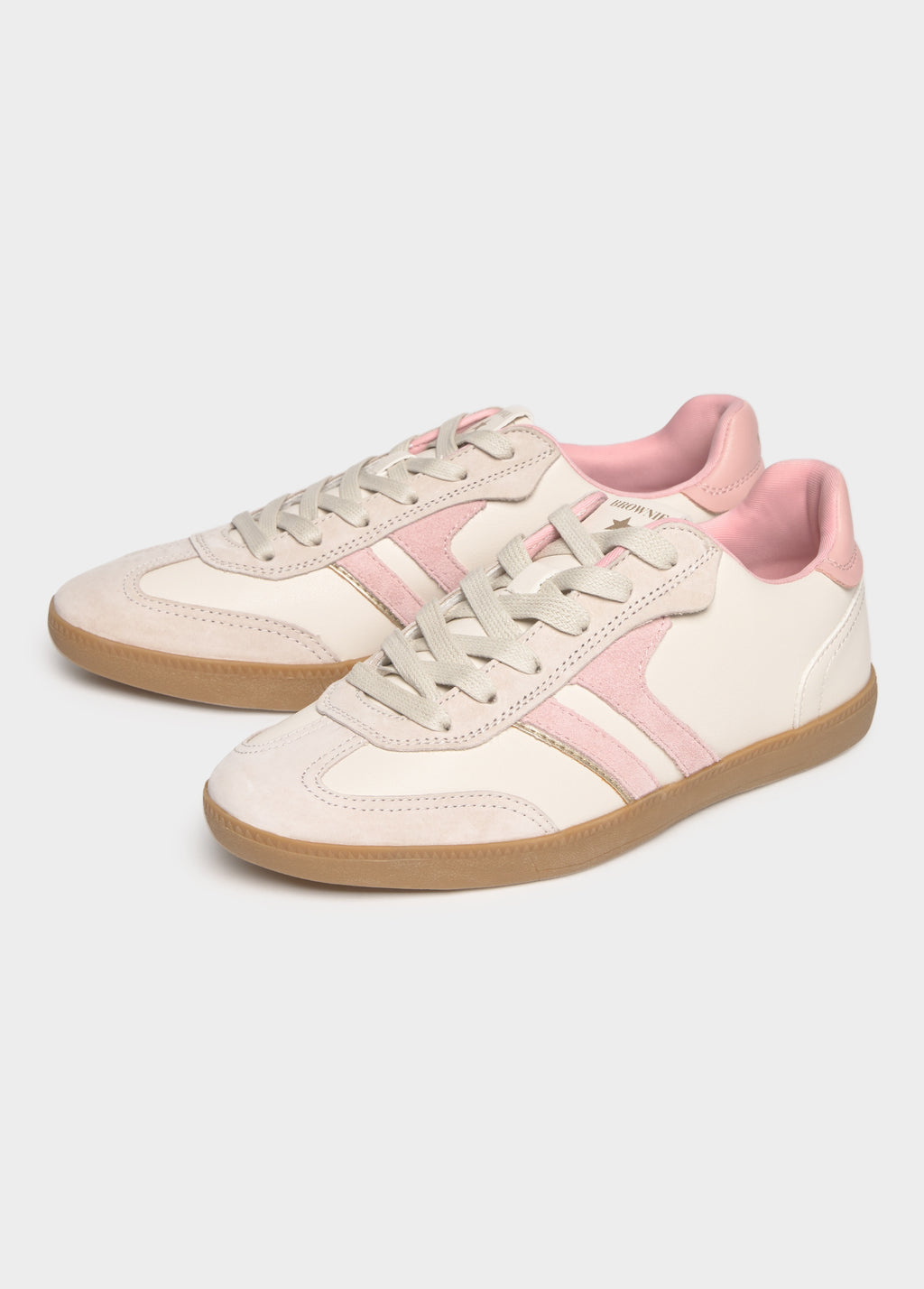 Panel sneakers