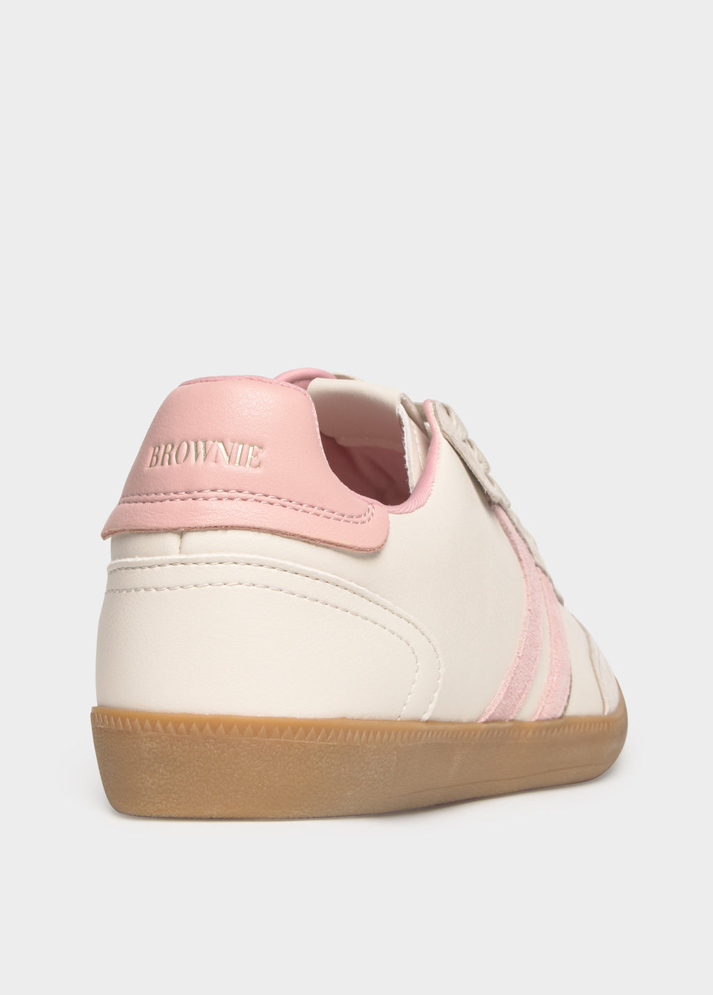 Panel sneakers