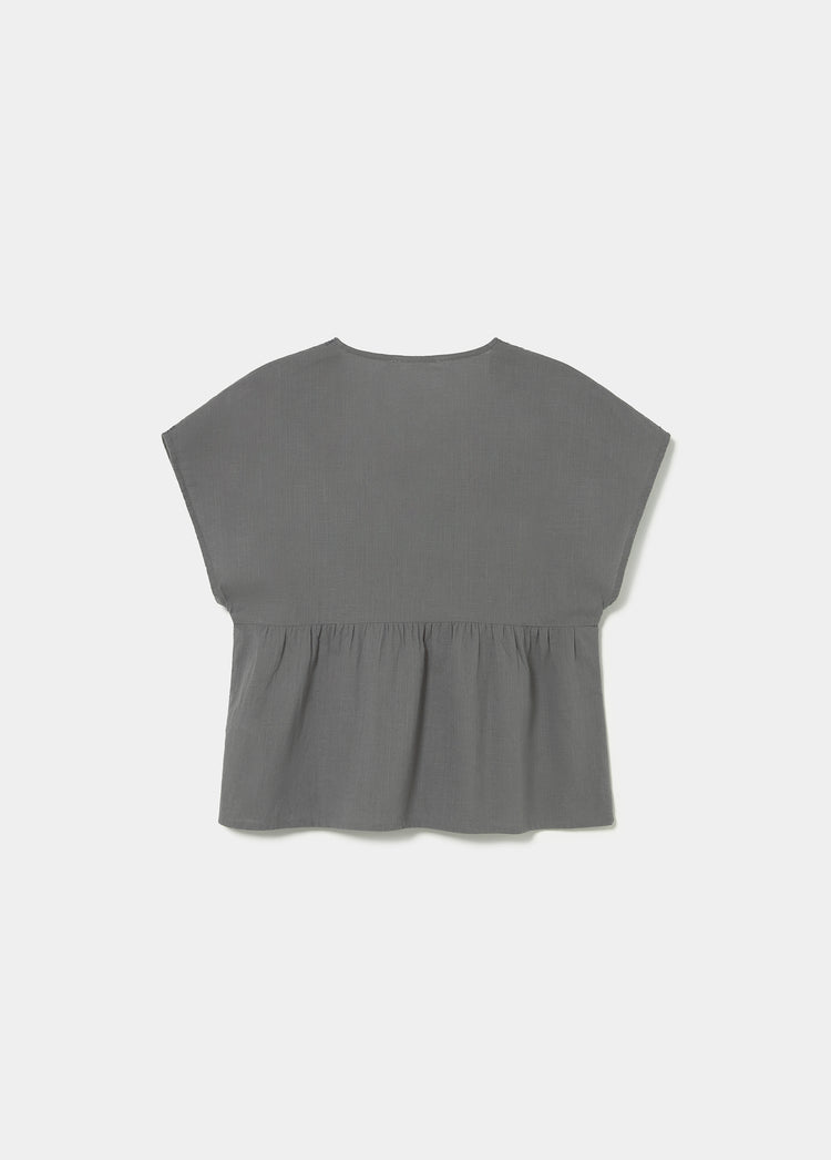 Bluse mit Stickerei am Ausschnitt