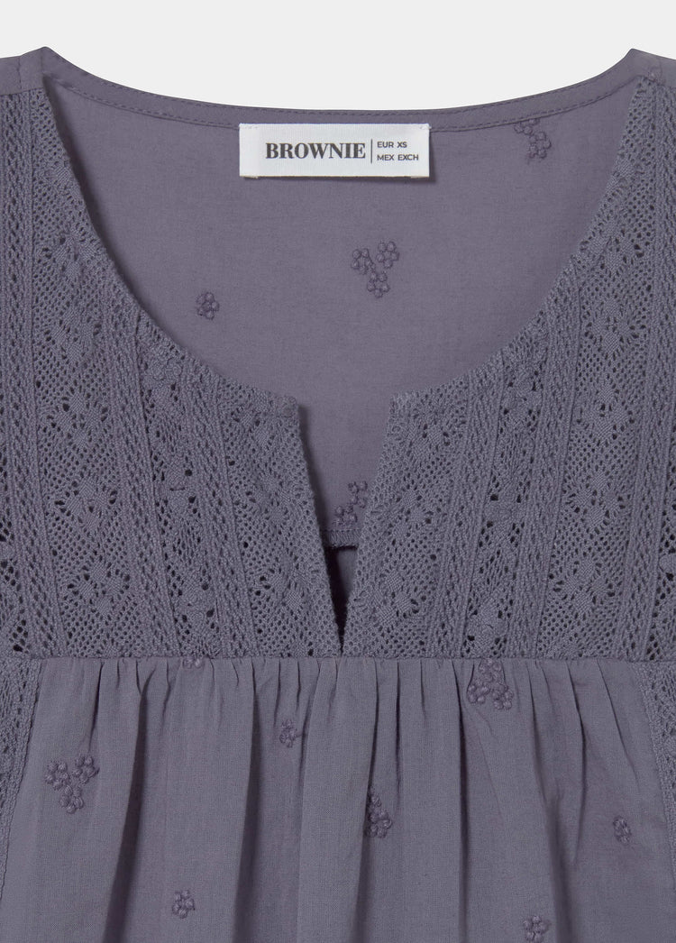 Blusa tirantes encaje