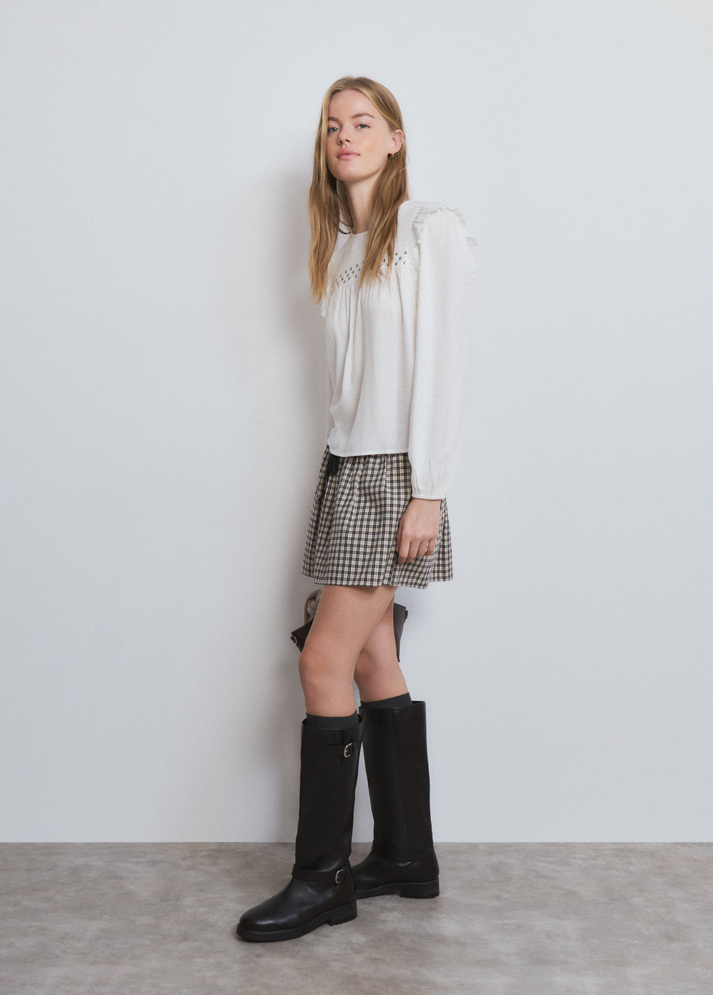 Ruffle blouse with studs