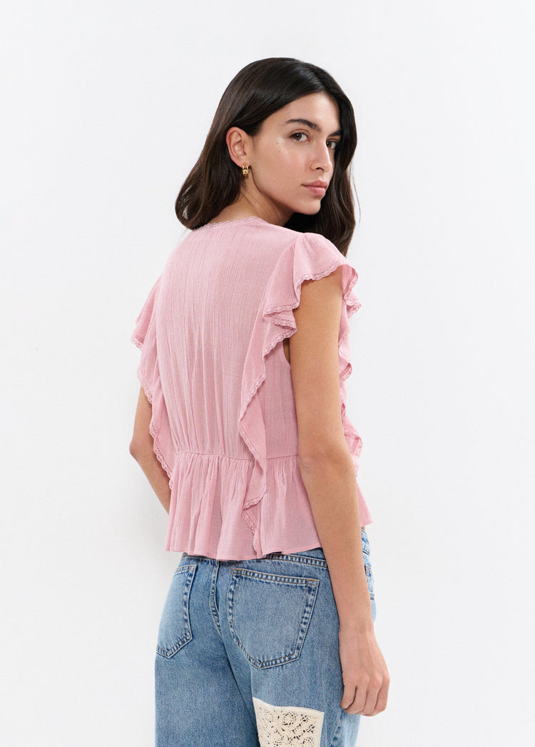 Blusa volantes puntilla