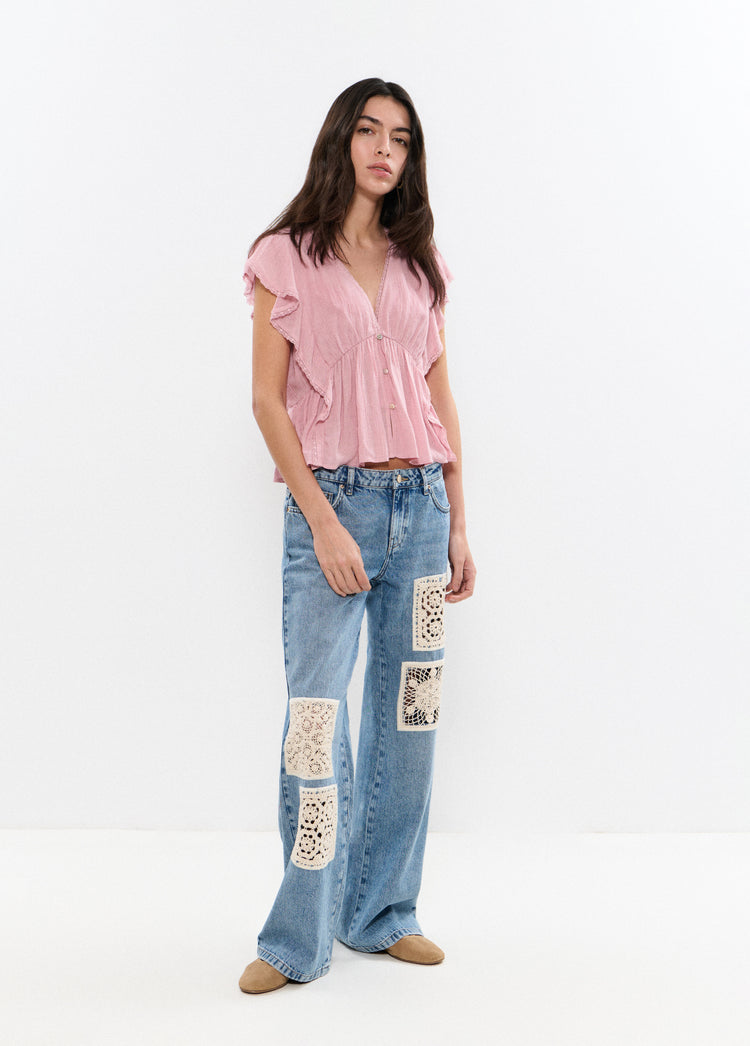 Blusa volantes puntilla