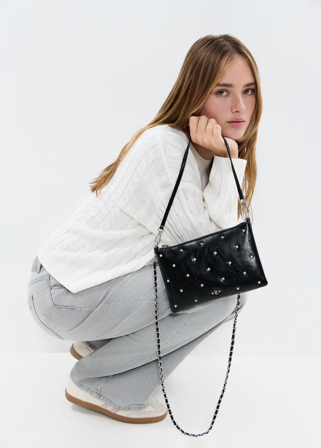 Tasche mit kleinen Nieten