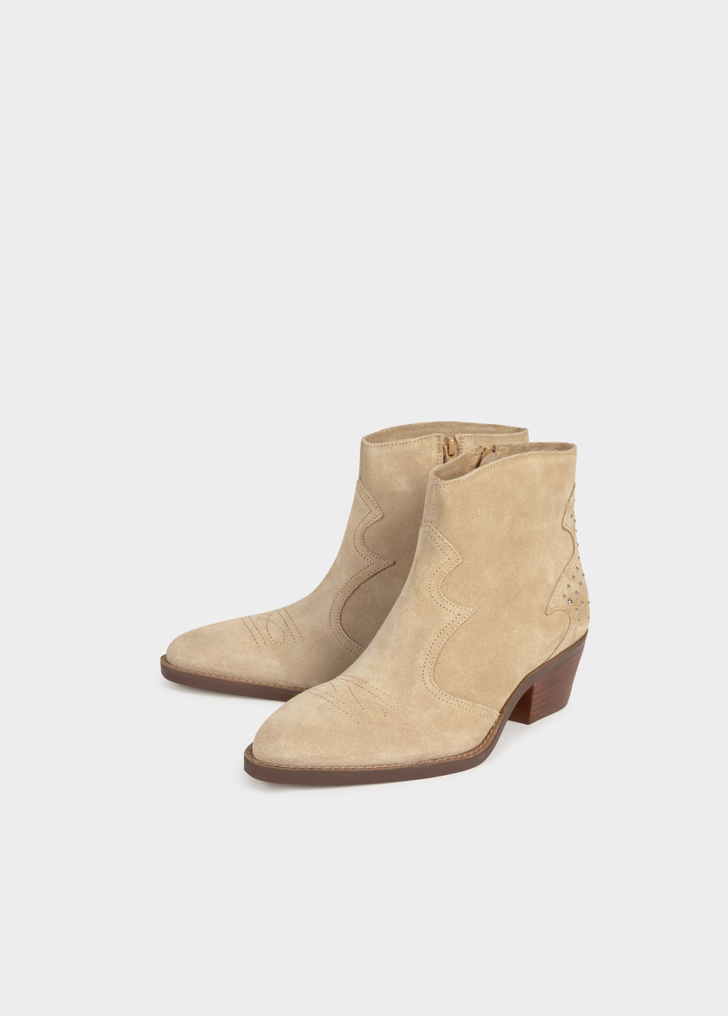 Leather camper ankle boots with studs