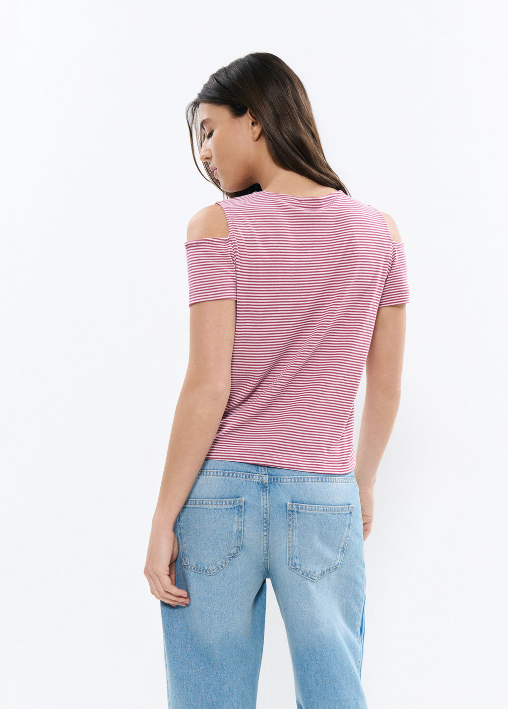 Cut-out dog t-shirt