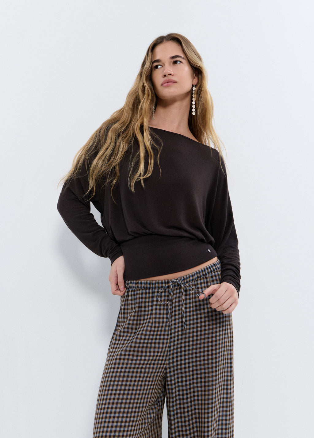 Fitted waist t-shirt